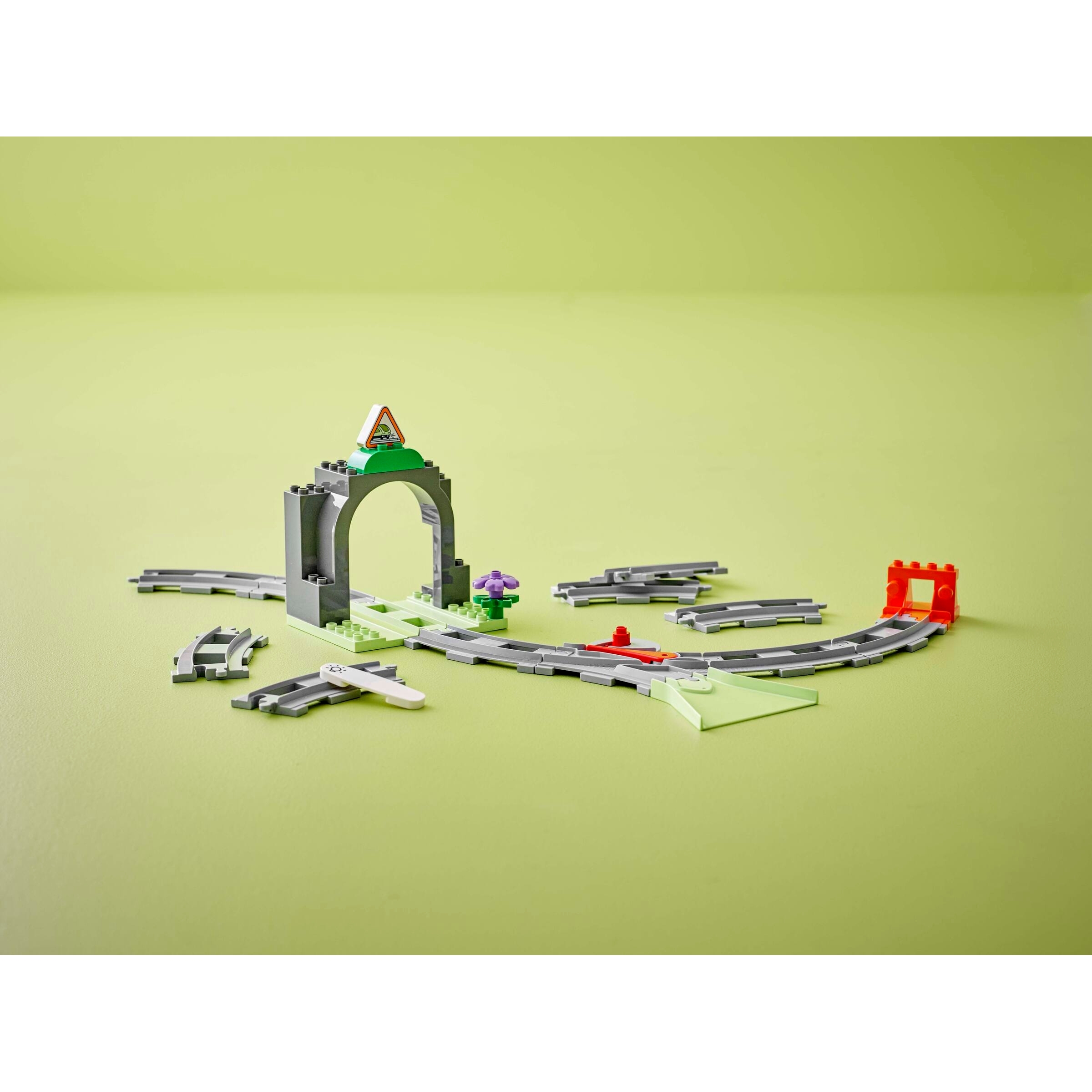 Train Tunnel And Tracks Expansion Set - Image 9