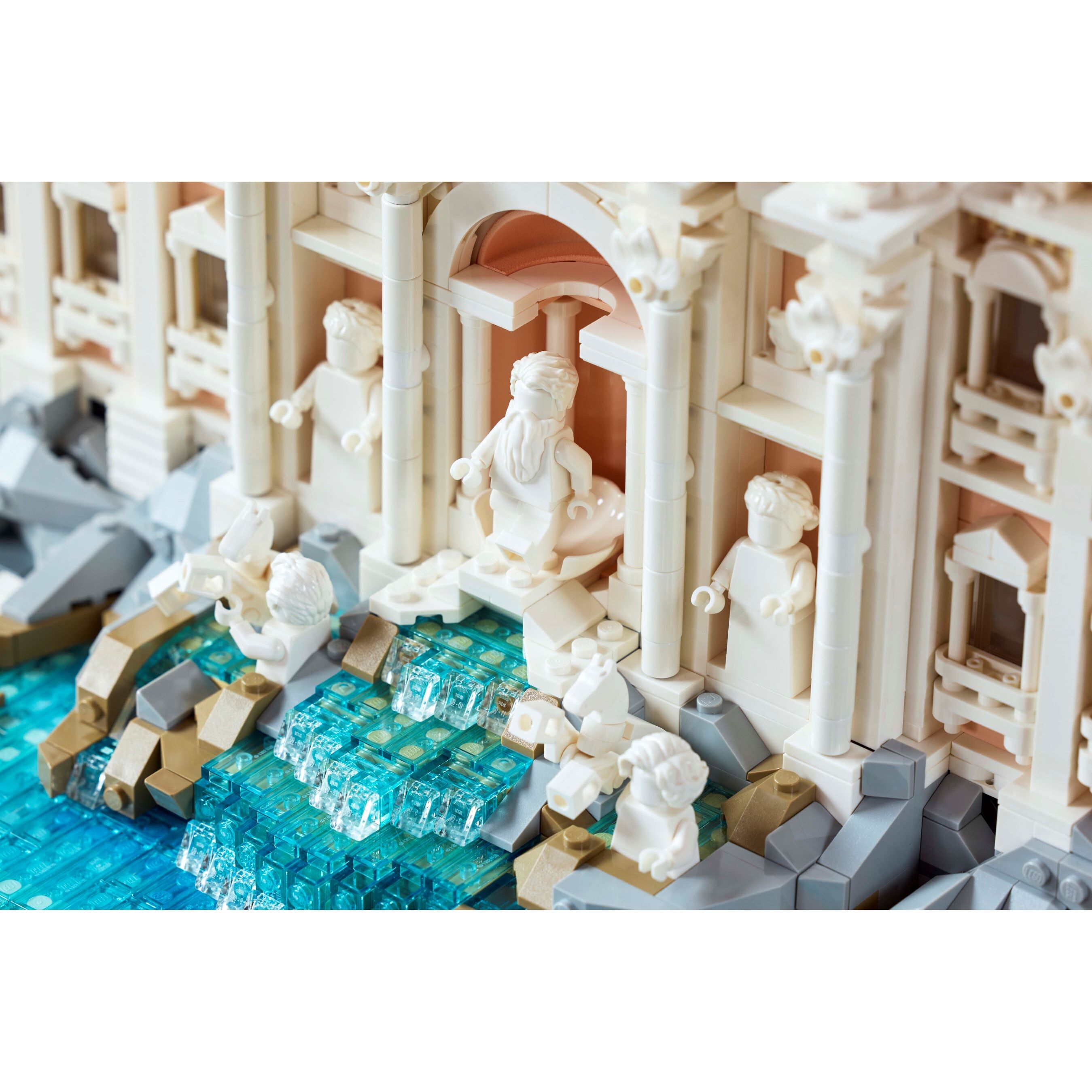 Trevi Fountain - Image 8