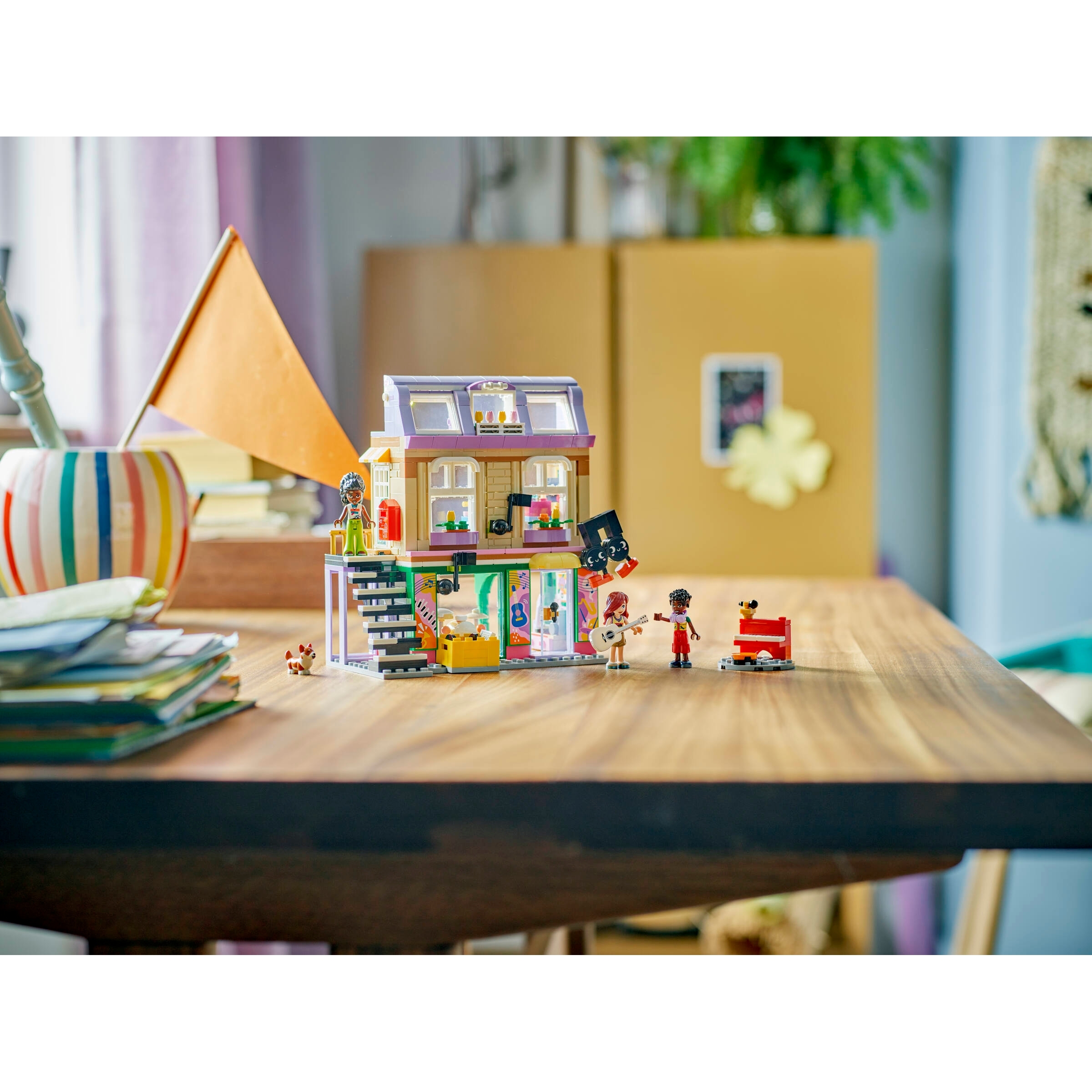 Music Store & Apartment - Image 9