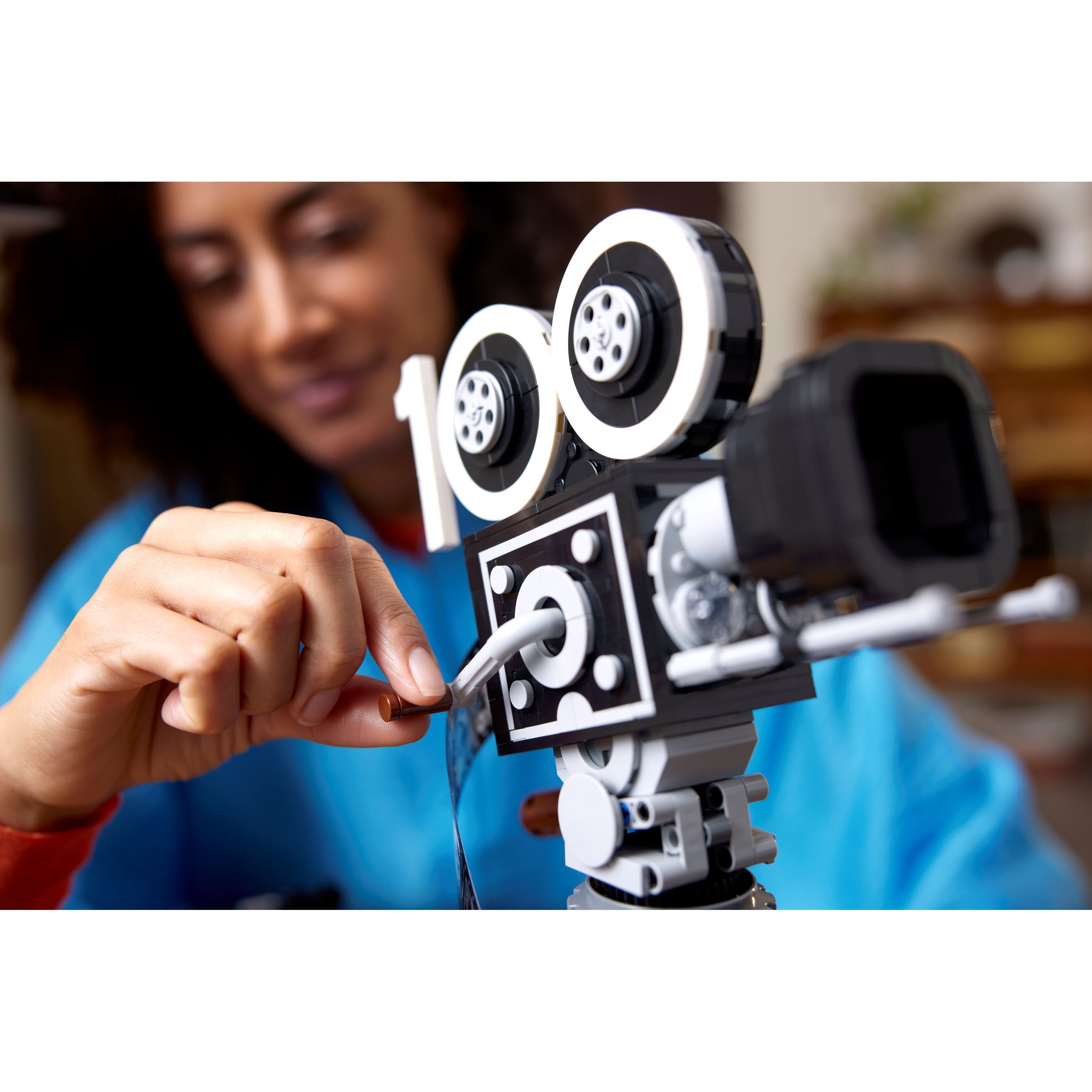 Walt Disney Tribute Camera - Image 10