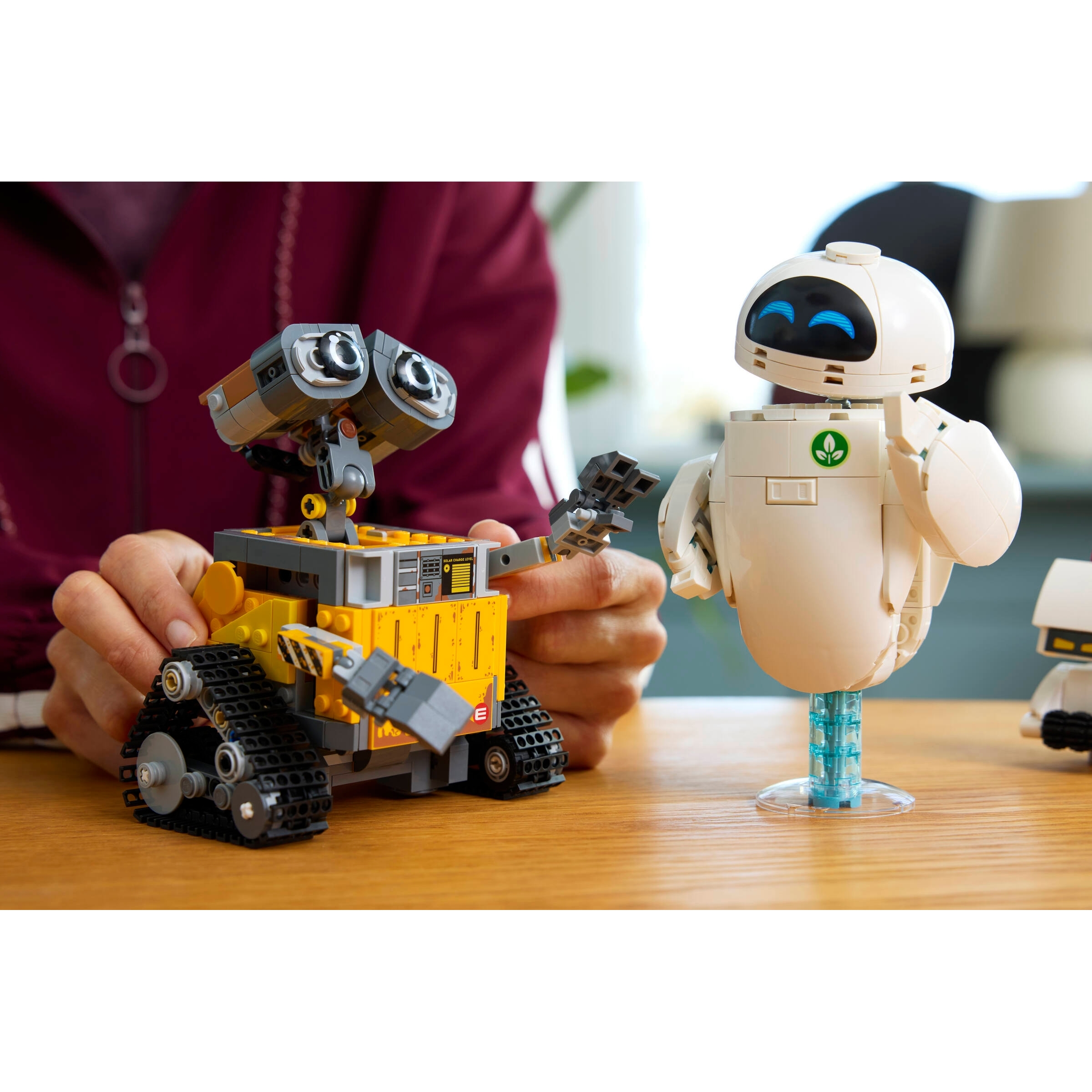 Wall-E And Eve - Image 8