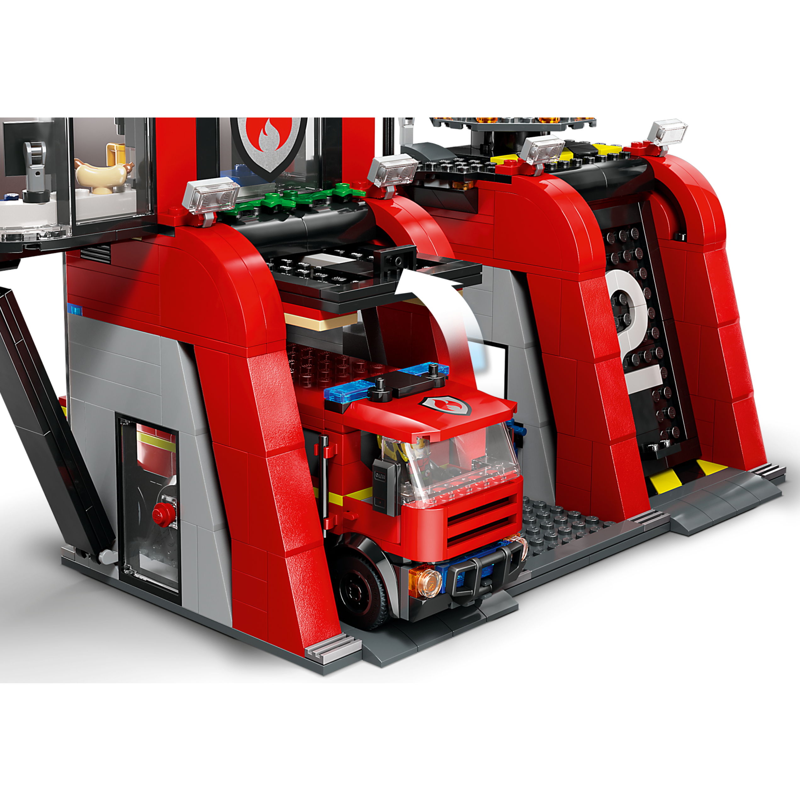Fire Station With Fire Truck - Image 5
