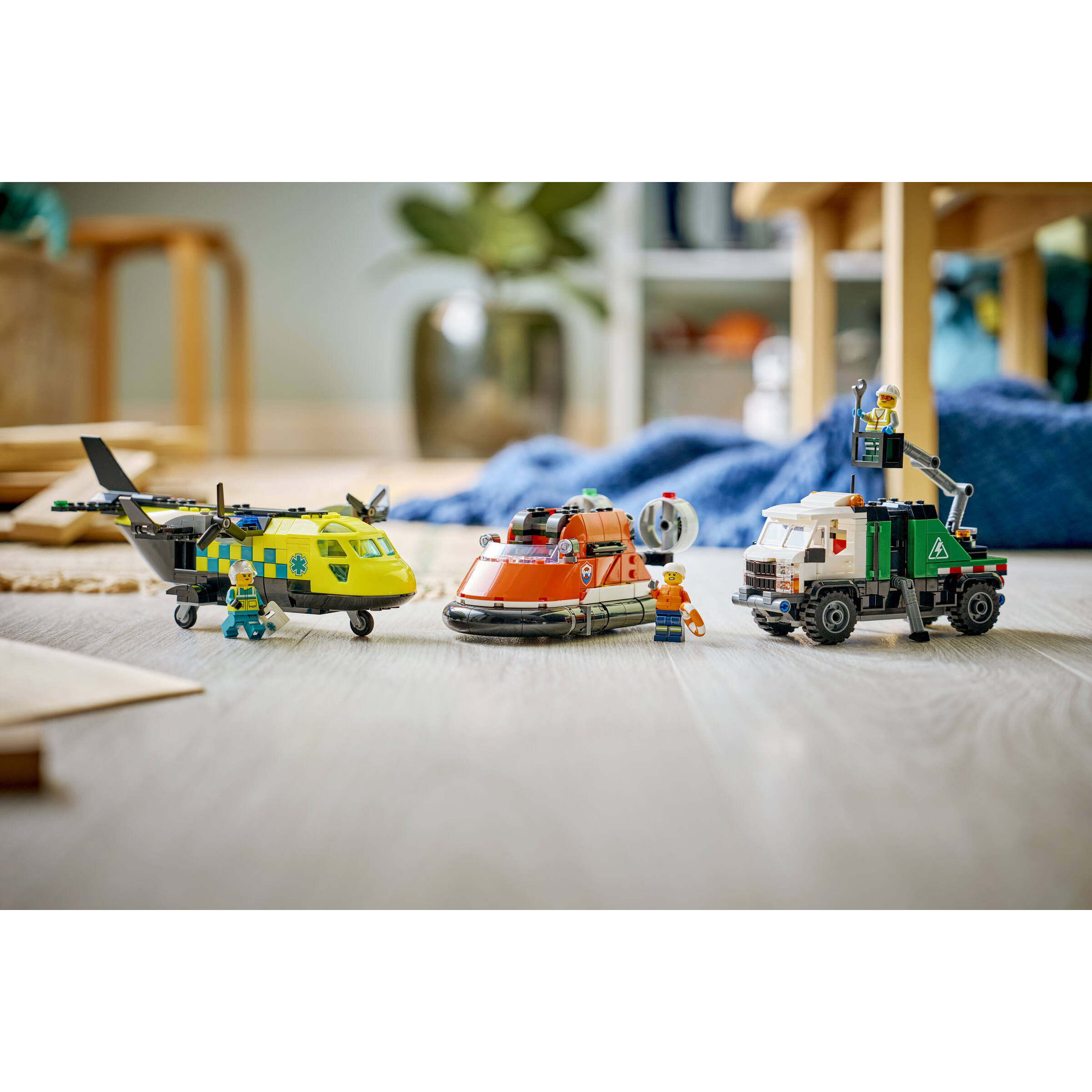 Airplane, Service Truck & Hovercraft Remix - Image 10