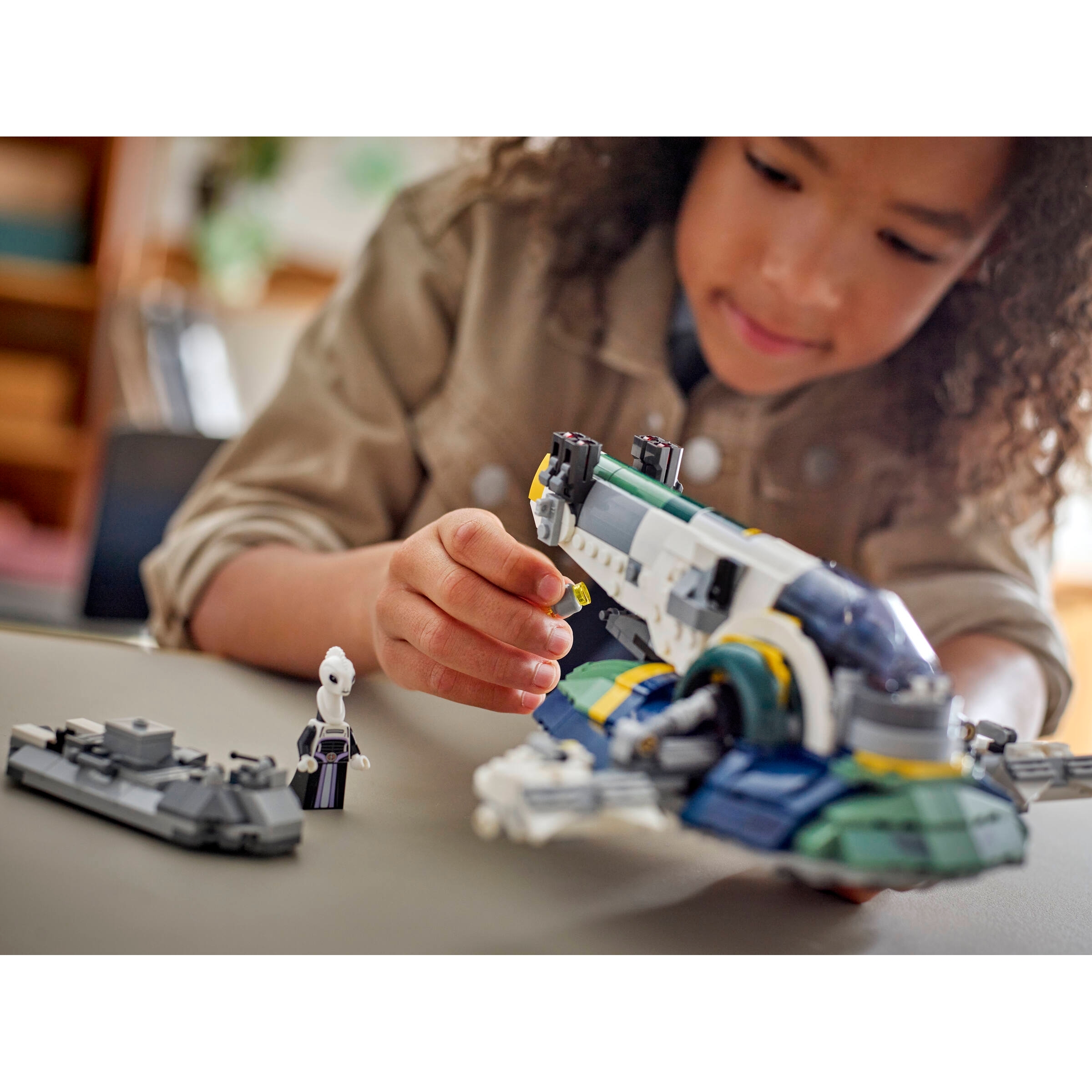 Jango Fett's Starship - Image 9