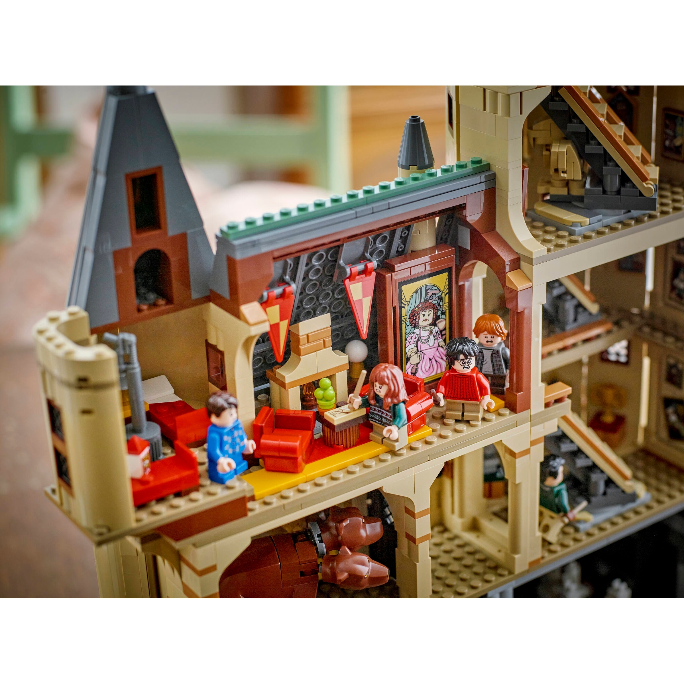 Hogwarts Castle: The Main Tower - Image 12