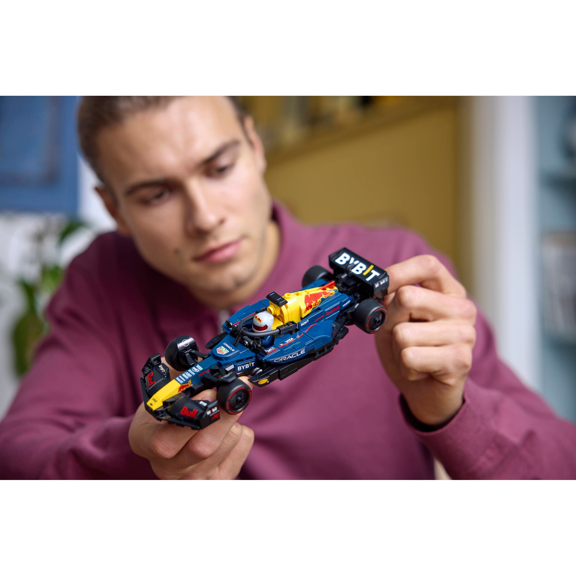 Oracle Red Bull Racing Rb20 F1 Race Car - Image 7